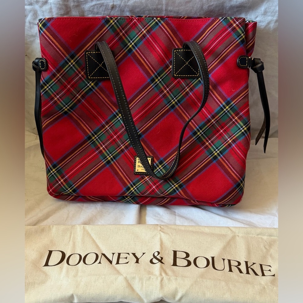 Dooney and Bourke Red Tartan Plaid Shoulder Hand Bag 12” Tall, 14” L, 3” Wide
